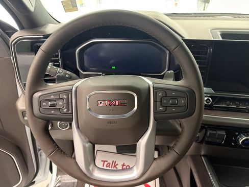 New 2026 GMC Sierra 1500 SLT w/ SLT Premium Plus Package AWD/4WD image 19