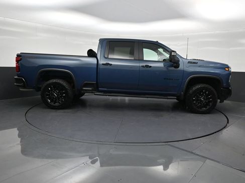 Used 2026 Chevrolet Silverado 2500 LT w/ Trail Boss Package AWD/4WD image 7