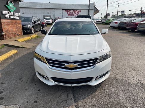 Used 2014 Chevrolet Impala LT w/ Convenience Package image 8
