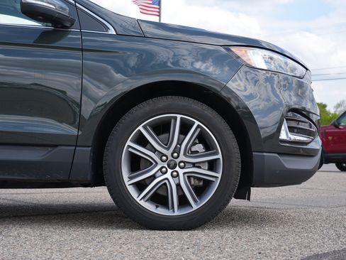 Used 2024 Ford Edge Titanium w/ Equipment Group 301A AWD/4WD image 13