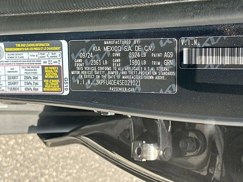 Certified 2025 Kia K4 EX FWD image 29