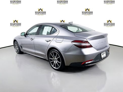 Used 2023 Genesis G70 2.0T AWD/4WD image 5