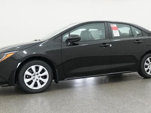 New 2026 Toyota Corolla LE FWD image 18