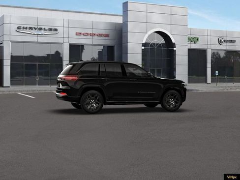 New 2026 Jeep Grand Cherokee Summit AWD/4WD image 15