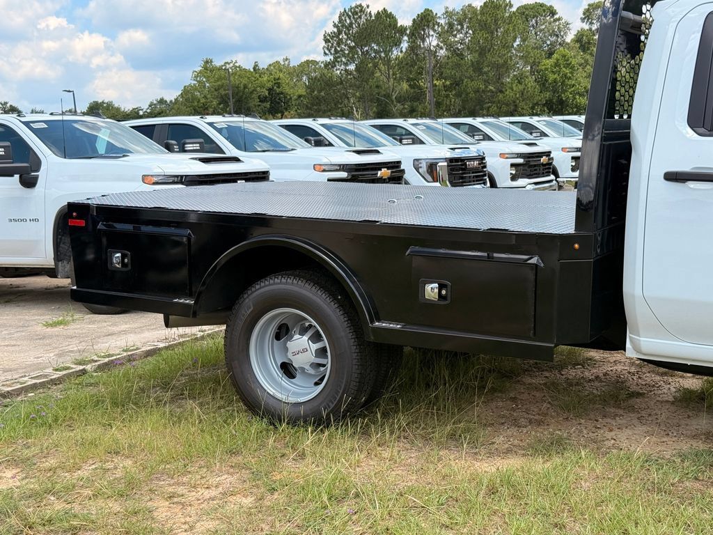 New 2026 GMC Sierra 3500 Pro w/ Convenience Package AWD/4WD image 7