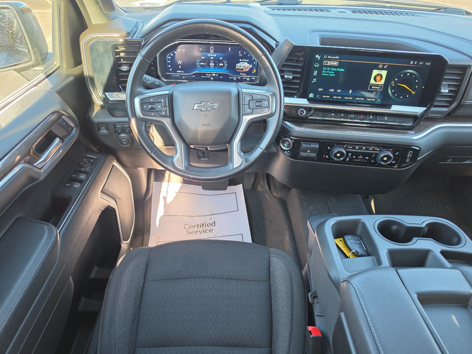 Used 2023 Chevrolet Silverado 1500 RST w/ Z71 Off-Road Package AWD/4WD image 29