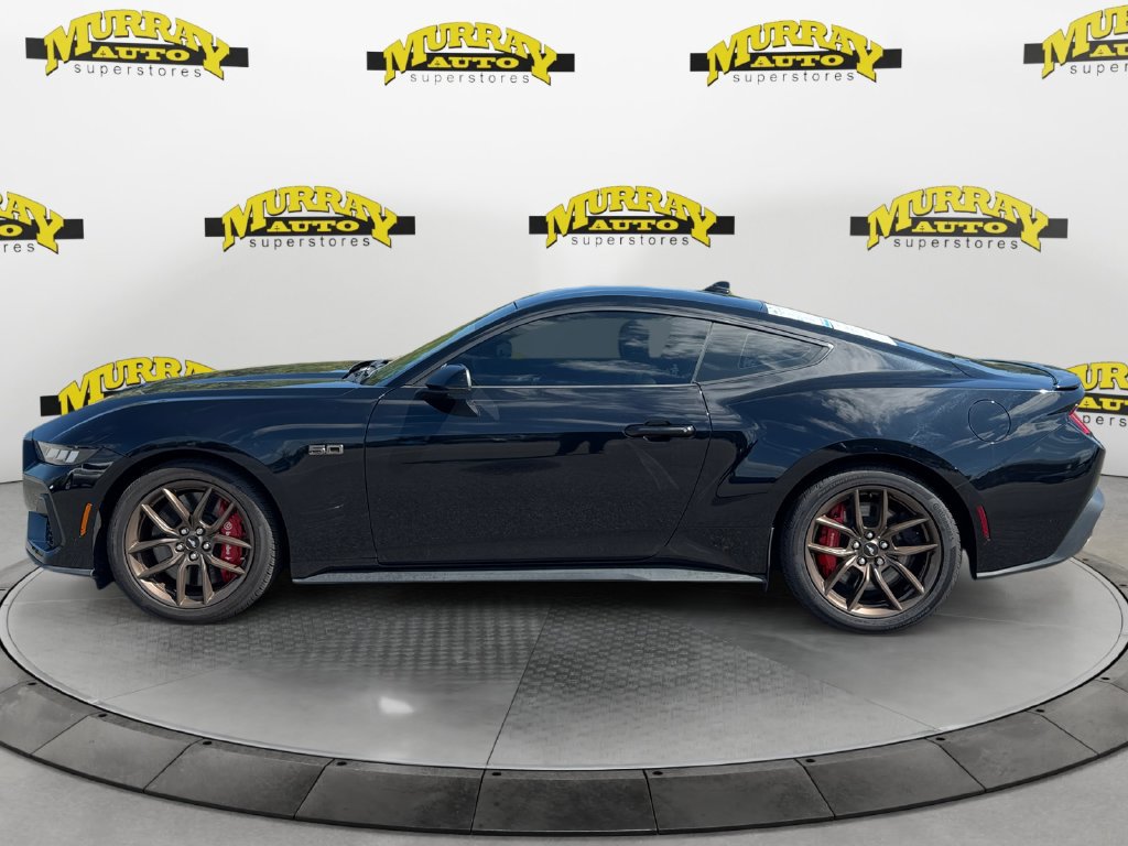 Used 2024 Ford Mustang GT Premium RWD image 2
