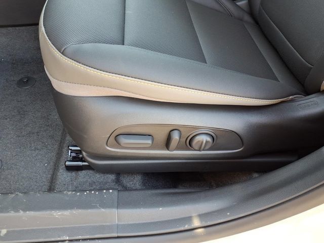 New 2026 Chevrolet Trax ACTIV FWD image 7