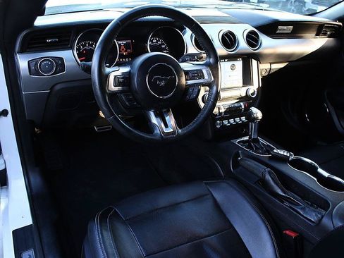 Used 2018 Ford Mustang GT Premium RWD image 8