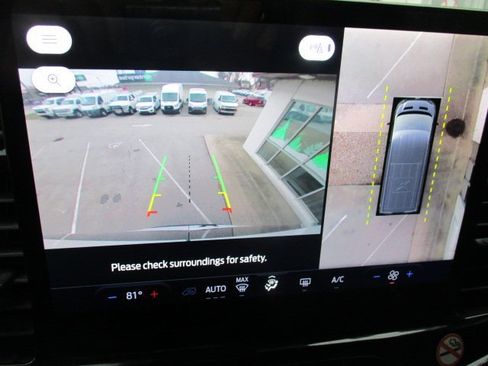 Used 2023 Ford Transit 350 XLT image 17