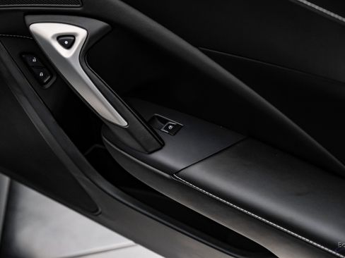 Used 2016 Chevrolet Corvette Z06 w/ 2LZ Preferred Equipment Group image 93