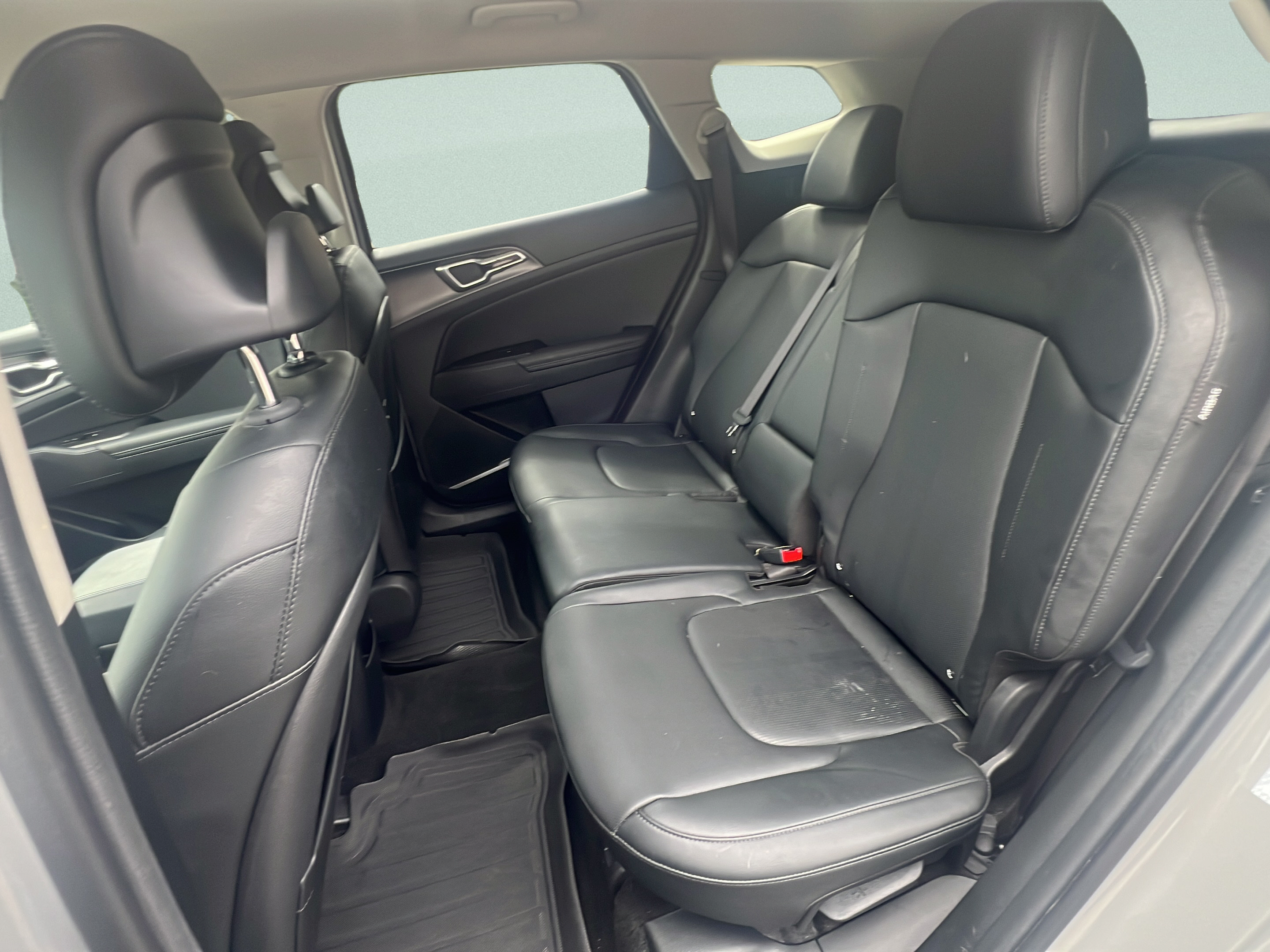 Certified 2026 Kia Sportage EX FWD image 10