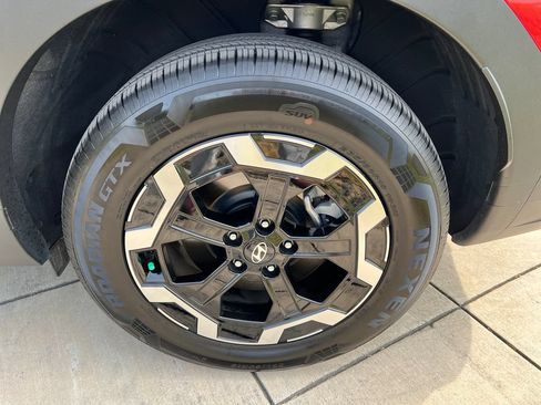 Certified 2026 Hyundai Santa Fe SEL FWD image 14