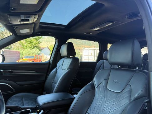 Used 2025 Kia Telluride SX Prestige X-Pro AWD/4WD image 21