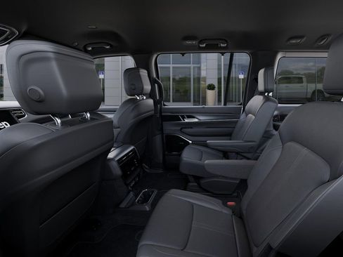 New 2026 Jeep Grand Wagoneer Limited w/ Convenience Group I AWD/4WD image 23