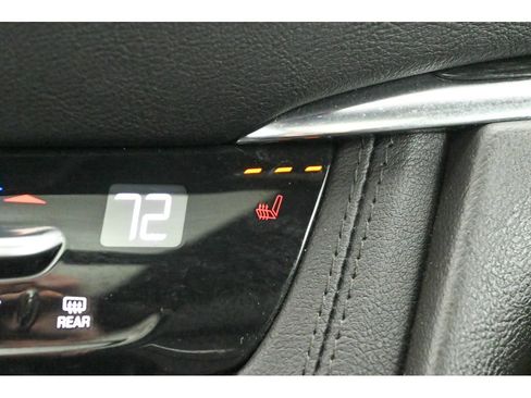 Used 2022 Cadillac XT5 Premium Luxury image 47