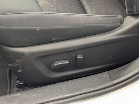 Used 2025 Nissan Altima 2.5 SV FWD image 26
