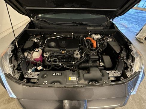 Used 2019 Toyota RAV4 XLE w/ Convenience Package image 18