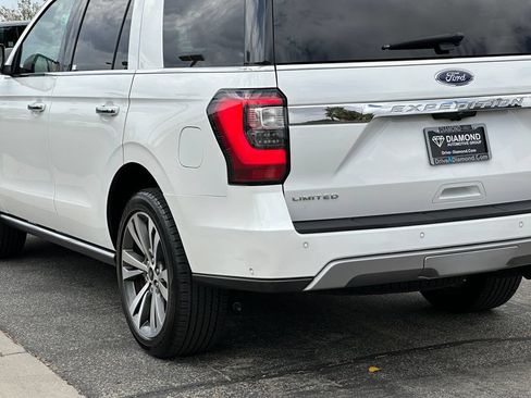 Used 2020 Ford Expedition Limited w/ Equipment Group 302A AWD/4WD image 5