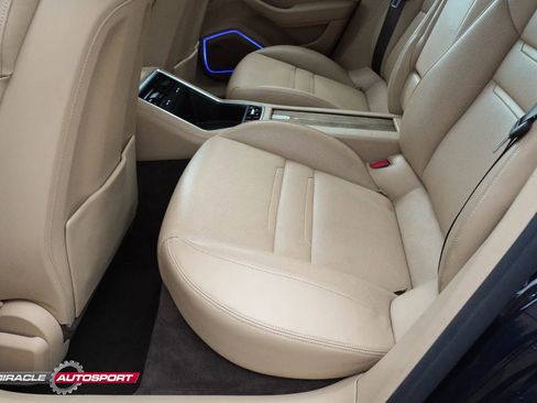 Used 2017 Porsche Panamera 4S image 22