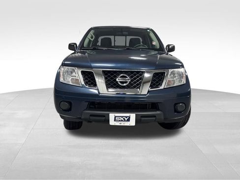 Used 2019 Nissan Frontier SV image 9