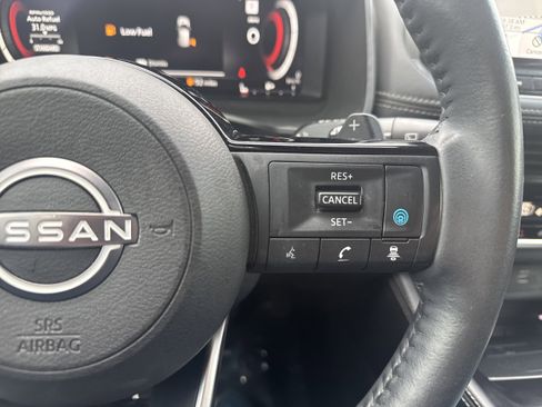 Used 2023 Nissan Rogue Platinum w/ Platinum Premium Package image 28