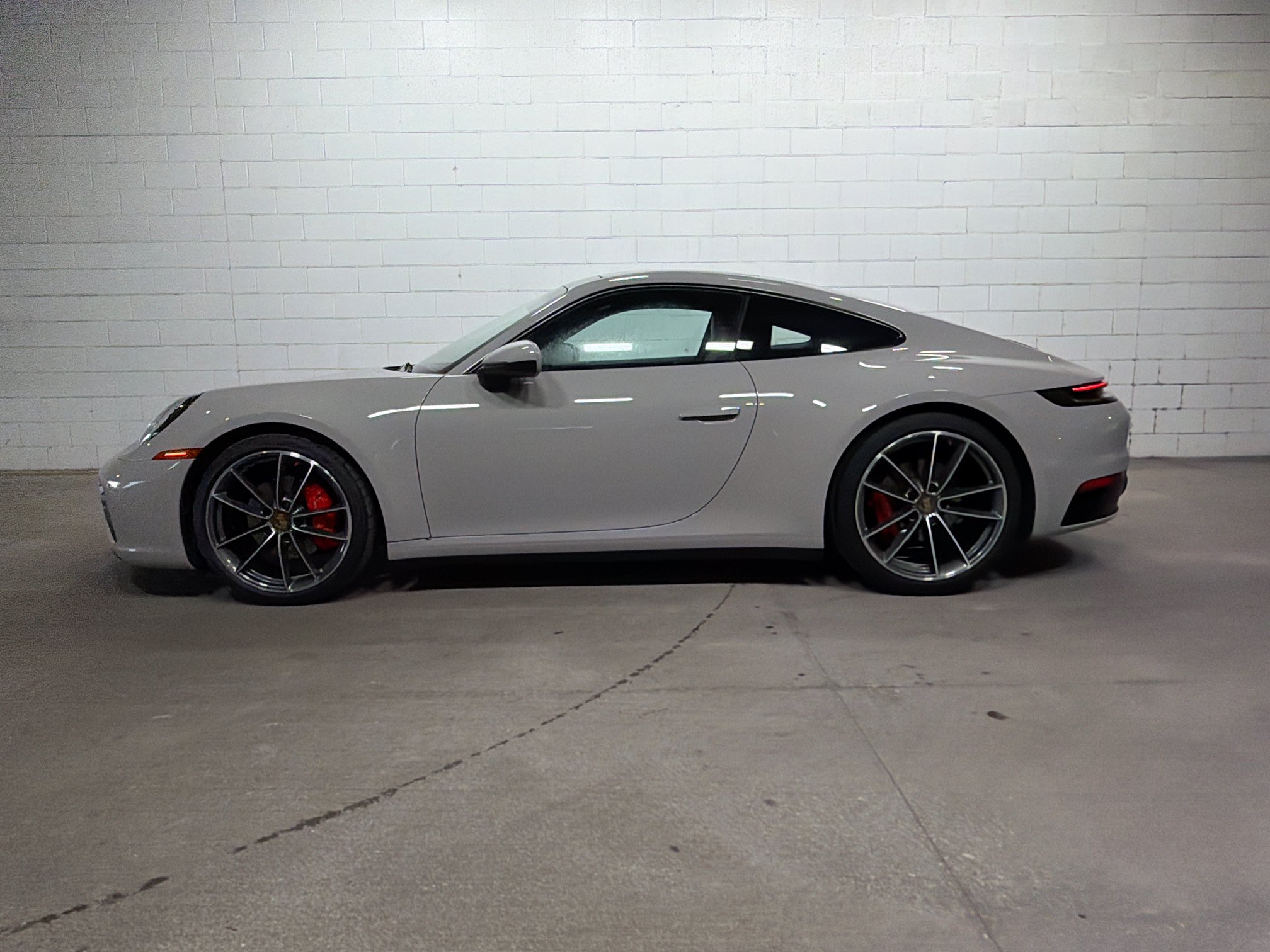 Certified 2021 Porsche 911 Carrera RWD image 2