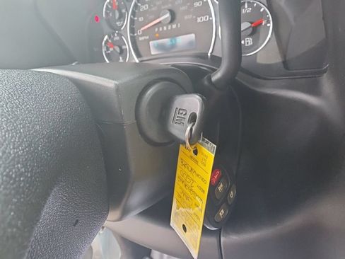 Used 2016 GMC Savana 2500 RWD image 21