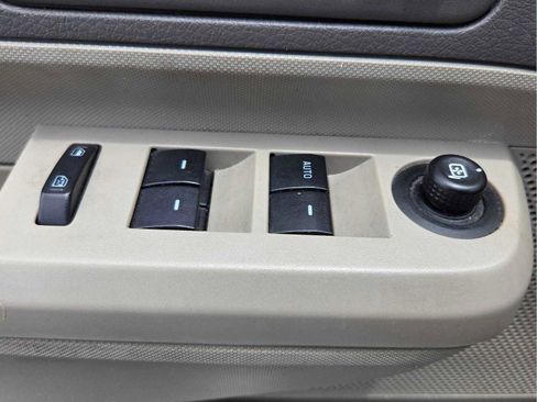 Used 2010 Ford Edge Limited FWD image 32