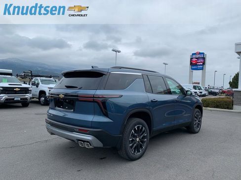 New 2026 Chevrolet Traverse LT w/ Sun and Wheel Package image 7