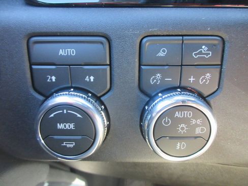 New 2026 GMC Sierra 1500 Elevation w/ Elevation Premium Package image 17