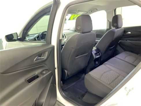 Used 2019 Chevrolet Equinox LT image 29