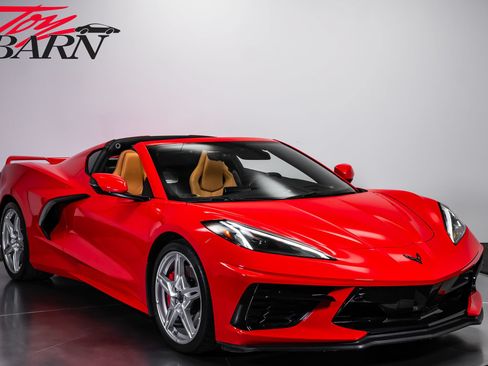 Used 2022 Chevrolet Corvette Stingray Preferred Cpe w/ Z51 Performance Package RWD image 7
