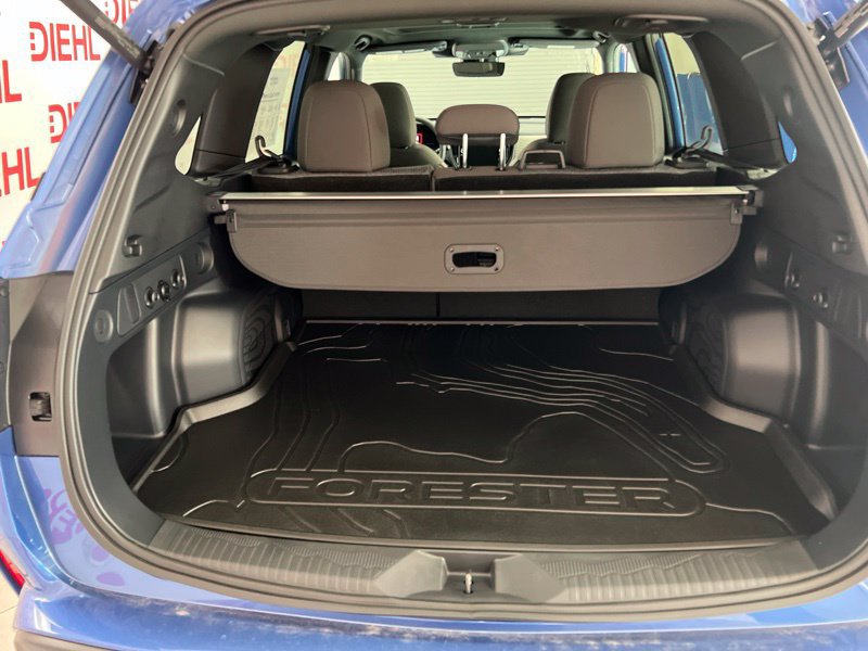 New 2026 Subaru Forester Premium AWD/4WD image 8