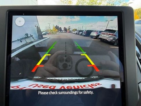 Used 2022 Ford Edge ST-Line image 17