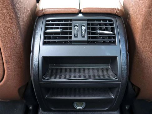 Used 2016 BMW 528i Sedan image 29