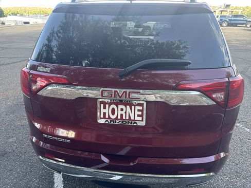 Used 2017 GMC Acadia Denali w/ Technology Package FWD image 6