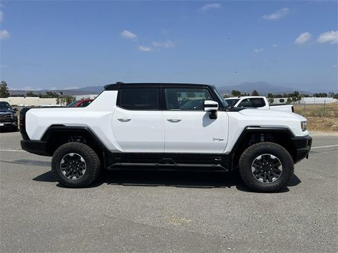 New 2025 GMC Hummer EV 3X w/ Battery Pack, 24 Module Pack image 2