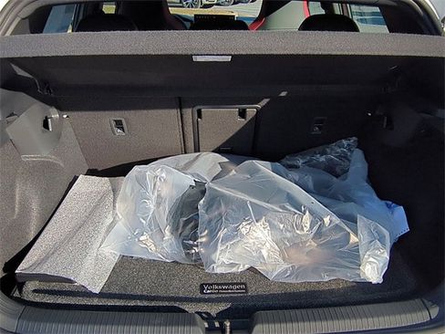 New 2026 Volkswagen GTI SE image 22