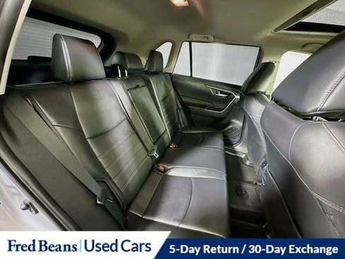 Used 2019 Toyota RAV4 XLE Premium image 26