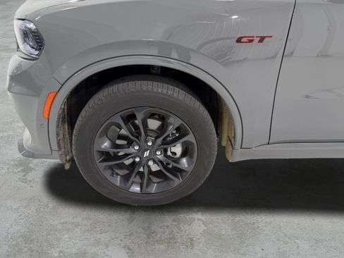 Used 2025 Dodge Durango GT AWD/4WD image 9