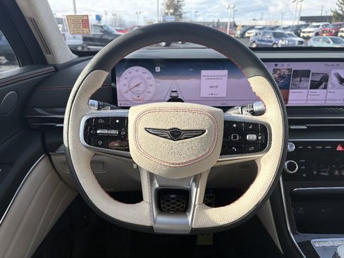 Used 2025 Genesis GV80 3.5T e-SC image 25
