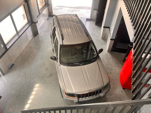 Used 2002 Jeep Grand Cherokee Laredo image 10