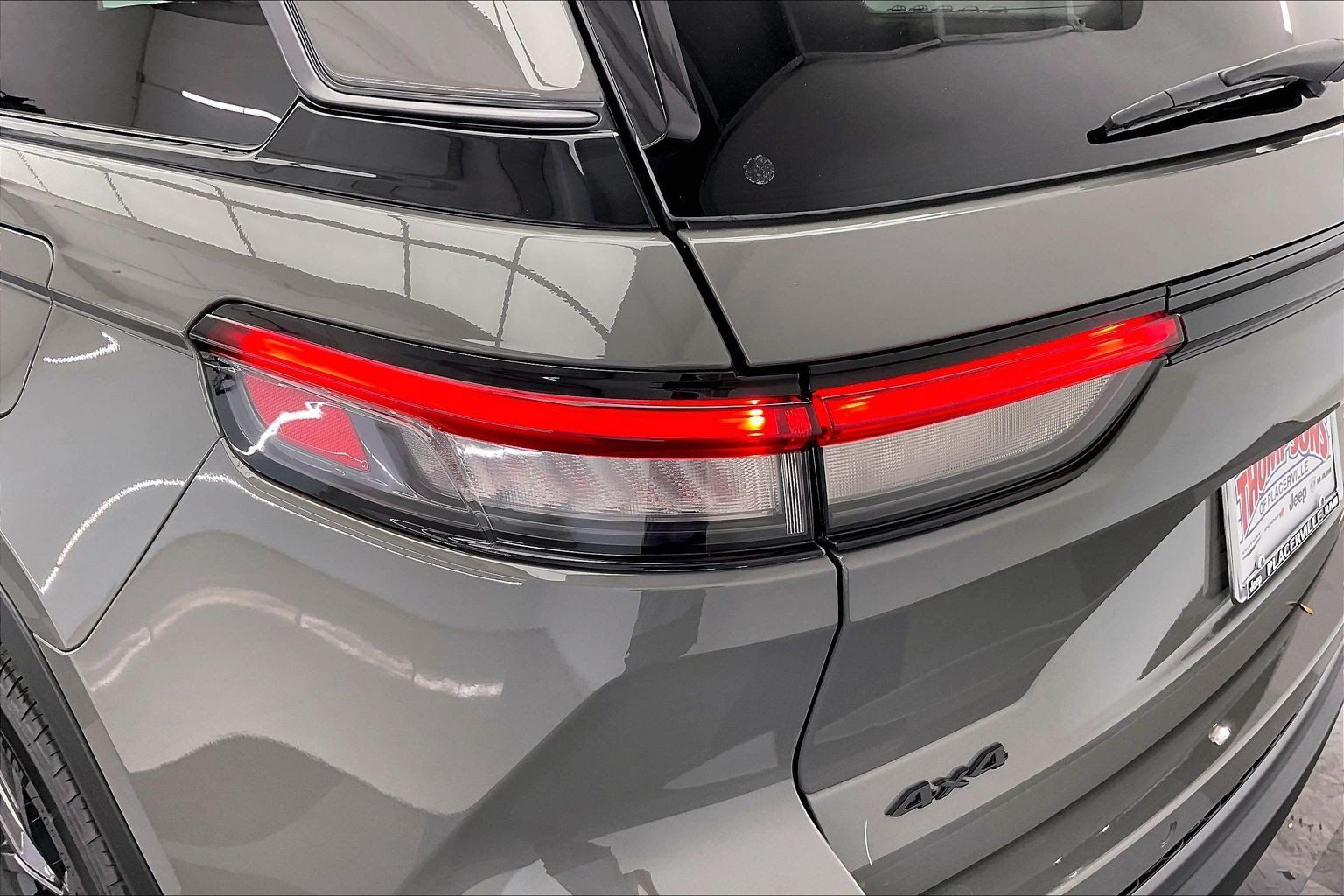 New 2027 Jeep Grand Cherokee 4WD image 16