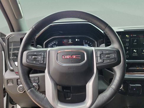 Used 2023 GMC Sierra 1500 Elevation w/ Elevation Premium Package AWD/4WD image 24