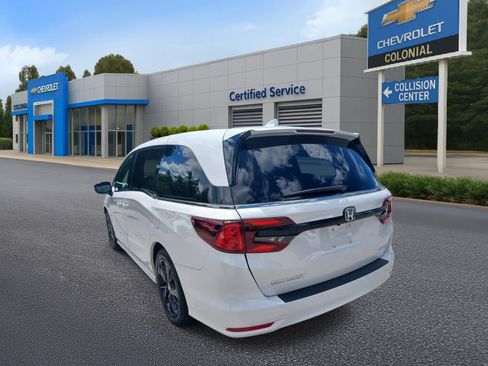 Used 2023 Honda Odyssey Sport image 5