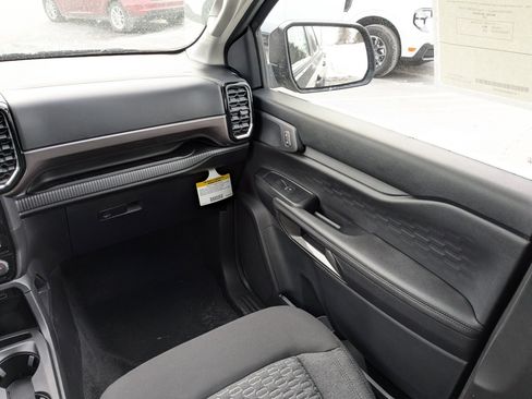 New 2025 Ford Ranger XLT w/ Equipment Group 301A High image 19