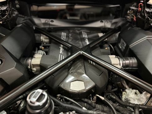 Used 2012 Lamborghini Aventador LP 700-4 image 18