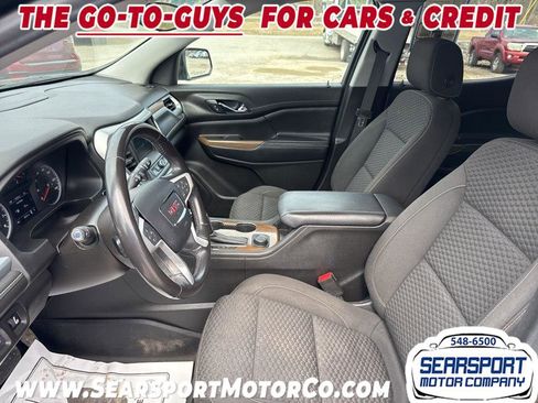 Used 2019 GMC Acadia SLE w/ LPO, Floor Liner Package AWD/4WD image 10