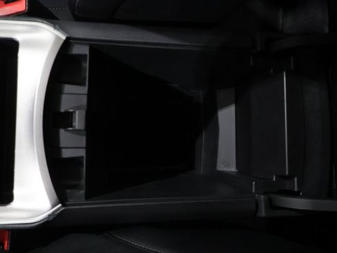 Used 2024 Ford Edge SEL image 32